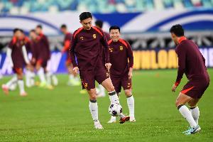 亞足聯(lián)公布18強賽最佳陣候選：國足蔣圣龍入選，日韓共9將在列