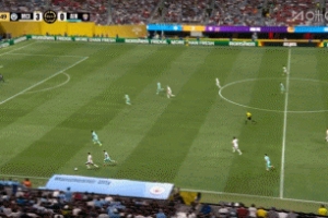 又失良機！福登精準弧線球傳中，哈蘭德門前兩連擊均被撲出