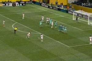 小惡魔處子球！19歲埃切維里任意球直接破門，世俱杯首秀獲處子球