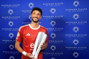 共6名球員在世俱杯比賽戴帽，蘇亞雷斯、C羅、貝爾、穆西亞拉在列