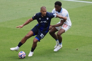 龍東：皇馬全線落位連前鋒都回中場了，失誤讓我們付出了代價