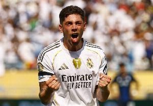 哪缺打哪！26歲巴爾韋德出任右邊鋒斬進(jìn)球 1.3億身價前中后都能踢