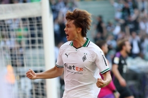 英媒：熱刺有意日本國(guó)腳后衛(wèi)板倉(cāng)滉，門興預(yù)計(jì)要價(jià)1200萬鎊