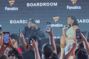 杜蘭特得知被交易的現(xiàn)場反應(yīng)來了！笑得都繃不住了！