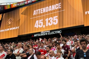 45135名球迷現(xiàn)場觀看國米vs河床，球場容量68740人