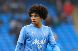 瓜帥：劉易斯禁賽3場(chǎng)有點(diǎn)過了，但如果FIFA想抓反面典型我們理解