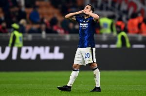 慢鏡頭：再次受傷，恰爾汗奧盧的世俱杯之旅很可能已經(jīng)結(jié)束