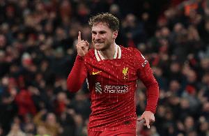 麥卡利斯特：登貝萊曾在穿襠過人后嘲諷我，當(dāng)時(shí)我想要?dú)⒘怂? >
                                        </div>
                                    </div>
                                                                        <div   id=