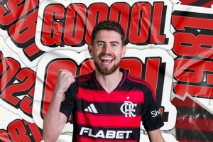 正式比賽被不同大洲球隊(duì)單場(chǎng)打進(jìn)2球，是拜仁隊(duì)史首次