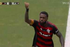 扳回一球！第33分鐘熱爾松爆射破門(mén)，弗拉門(mén)戈1-2落后拜仁