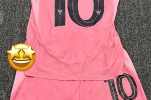 被你全包了登貝萊更新社媒，曬出梅西的球衣、球褲、球鞋