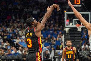 美記：勒韋爾傾向于加盟活塞頂替比斯利 老鷹還有意肯納德