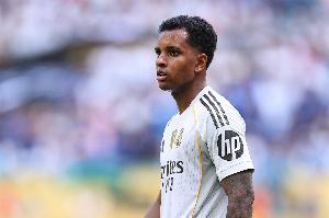 馬卡報：皇馬未收到有關(guān)羅德里戈的報價，球員想重返首發(fā)有些困難