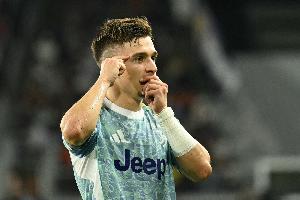 意媒：小孔塞?；謴?fù)合練，他、穆阿尼和伊爾迪茲預(yù)計(jì)首發(fā)出戰(zhàn)皇馬