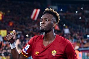 斯基拉：亞伯拉罕有望在今天加盟貝西克塔斯，羅馬急于完成交易