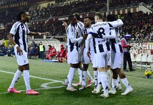 都體：尤文老板為球員準(zhǔn)備戰(zhàn)勝皇馬的獎(jiǎng)金，總額100萬(wàn)&每人3萬(wàn)多