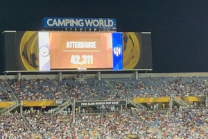 曼城vs利雅得新月上座數(shù)據(jù)：42311人入場(chǎng)觀戰(zhàn)