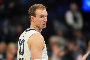 還是特雷-楊招募！盧克-肯納德1年1100萬美元加盟老鷹！