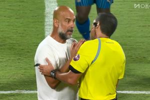 很生氣！DAZN披露瓜帥對(duì)裁判抱怨判罰：你在開(kāi)玩笑吧