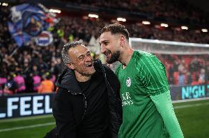 RMC：恩里克給巴黎全隊(duì)放假，球員們有的吃飯有的去逛水族館