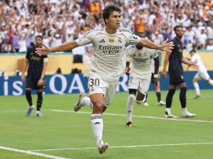 六臺嘉賓：貢薩洛對陣多特必須首發(fā)，他的壓迫逼搶對阿隆索很重要