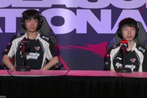 Shanks：有段時(shí)間沒打比賽了 手生 第一把沒調(diào)整過來