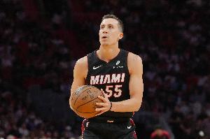 想走了？鄧羅合同保障部分1880萬 和他終止合同放棄的幾乎一樣