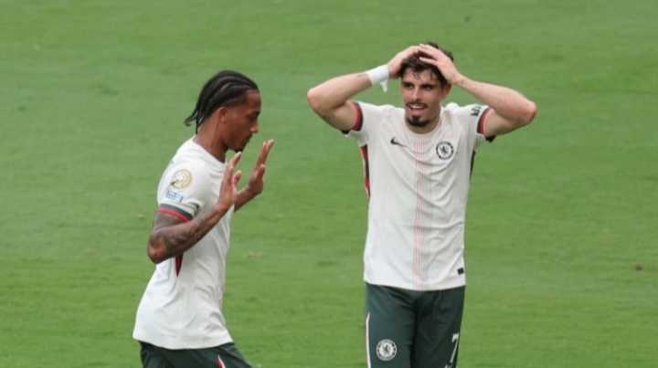 抱頭震驚！內(nèi)托被佩德羅的世界波震撼，一臉難以置信