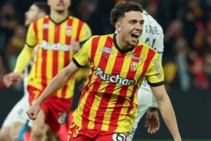 羅馬諾：羅馬再度就埃納奧伊進(jìn)行談判 朗斯希望留住這名球員