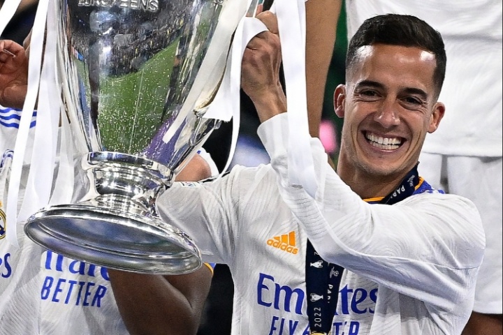 402場22冠！34歲巴斯克斯上演皇馬最后一舞，結束18年皇馬生涯