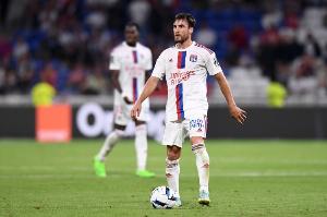 記者：塔利亞菲科與里昂續(xù)約可能性不大，埃弗頓、羅馬展現(xiàn)出興趣