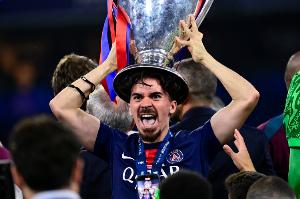 幾年前誰(shuí)信？世俱杯金球獎(jiǎng)賠率：維蒂尼亞超低賠率領(lǐng)跑，恩佐第4