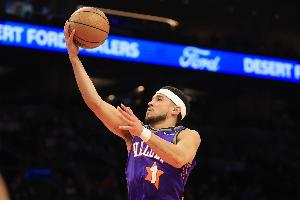 奧特：過去兩年半我們吸取了教訓(xùn) 現(xiàn)在要以布克為核重新開始