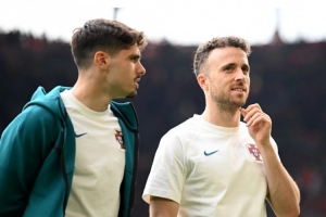 內(nèi)托：來到英格蘭若塔幫我很多，我想為他贏得世俱杯冠軍