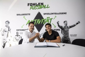 官方：多特18歲中衛(wèi)泰勒-邁澤爾加盟門(mén)興，新賽季為U23效力