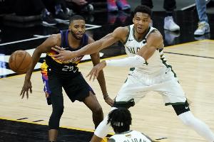 隊記：布里奇斯遲遲未能續(xù)約因尼克斯觀望字母哥動向