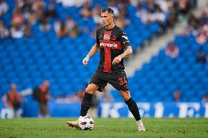 記者：桑德蘭、費(fèi)內(nèi)巴切與扎卡接洽，但球員現(xiàn)在傾向于留隊