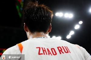 媒體人：亞洲杯名單無太多意外 低谷中的男籃需帶著目標全力沖！