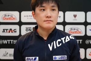 張本智和談晉級(jí)四強(qiáng)：向鵬的實(shí)力提高了很多，明天對(duì)賈哈不會(huì)簡(jiǎn)單