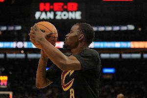 287萬美元！美記：賈旺特-格林和活塞簽下一份一年底薪合同