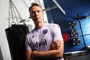 迪馬：博洛尼亞敲定西布朗后衛(wèi)赫格姆，6月曾代表挪威戰(zhàn)勝意大利