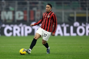 德天空：利茲聯(lián)和米蘭接近就奧卡福轉(zhuǎn)會達(dá)成協(xié)議，費用約2000萬歐