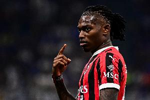 隆戈：萊奧將因傷缺席對陣萊切比賽，阿萊格里只有三名前鋒可用