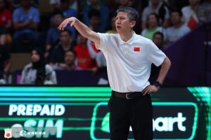 郭士強：接手男籃之后我提出幫隊員提升信心 我說“錯了算我的”