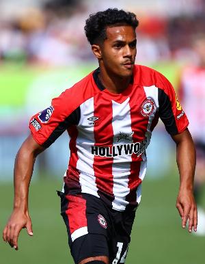 羅馬諾：里昂想要租借+選擇性買斷引進卡瓦略，遭布倫特福德拒絕