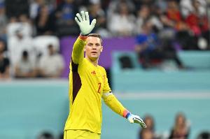 赫內(nèi)斯：世界杯必須派上最佳球員，健康的諾伊爾就該是德國(guó)隊(duì)一門(mén)