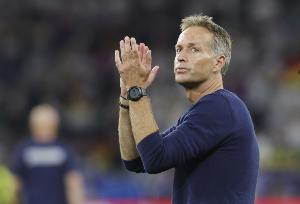 尤爾曼德：門(mén)興雖然換帥但陣容很強(qiáng) 格里馬爾多的任意球頂級(jí)