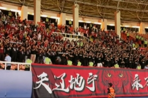 遼寧鐵人客場(chǎng)1-1逼平大連鯤城，本場(chǎng)有超1000名鐵人球迷遠(yuǎn)征大連