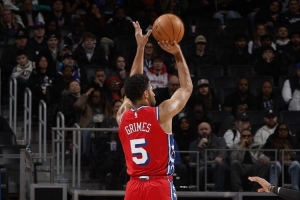 名記：7月初格萊姆斯方提過多個續(xù)約方案 起薪接近1750萬~2100萬