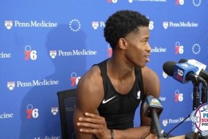 埃奇庫姆：NBA球員能隨便連續(xù)命中很多很多球 我之前很少見到